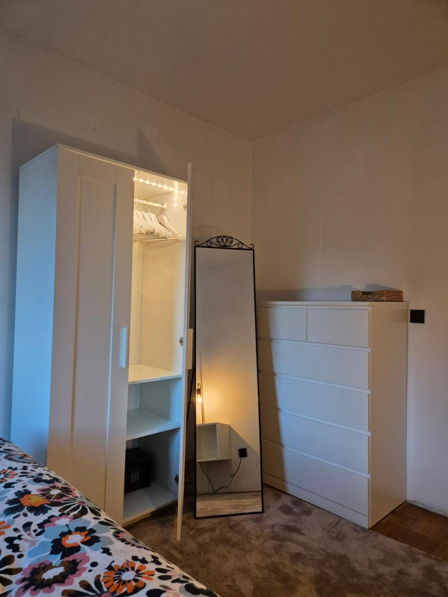 Apartament Sunrise - Free Private Parking *