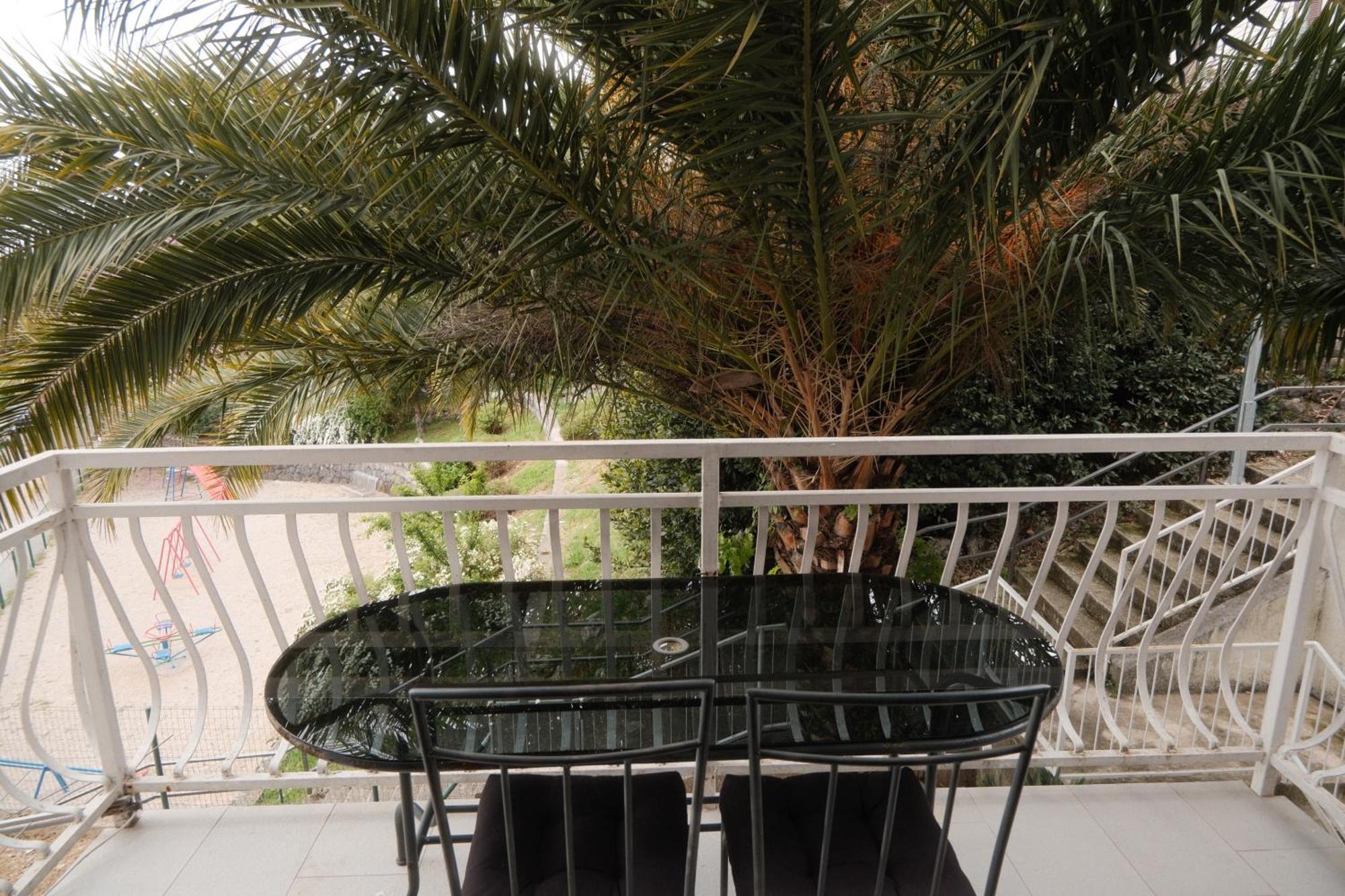Apartament Sunrise - Free Private Parking